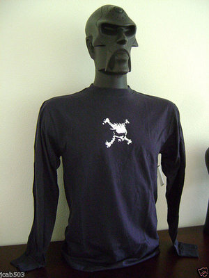 SHADOW BUST ET SKULL.jpg