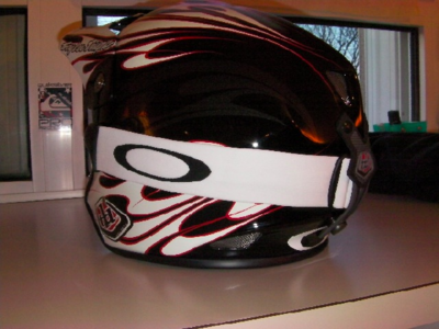 oakley4.png
